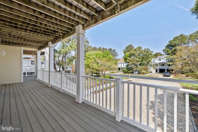 39664 SEASIDE AVE, North Bethany, DE 19930