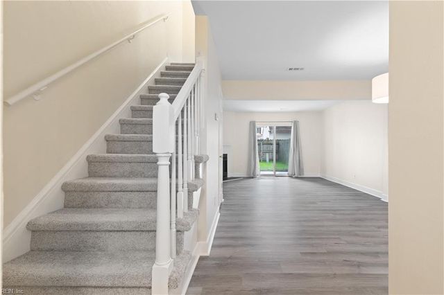 3235 Clover Hill DR, Portsmouth, VA 23703