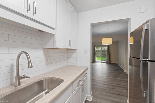 3235 Clover Hill DR, Portsmouth, VA 23703