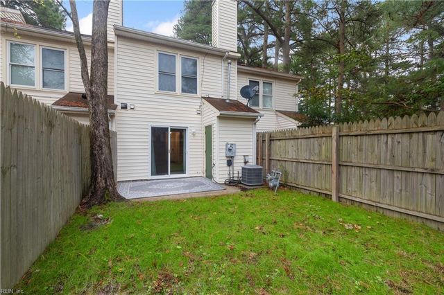 3235 Clover Hill DR, Portsmouth, VA 23703