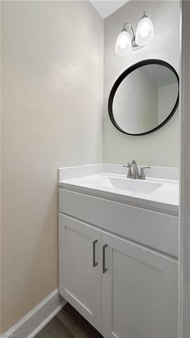 3235 Clover Hill DR, Portsmouth, VA 23703