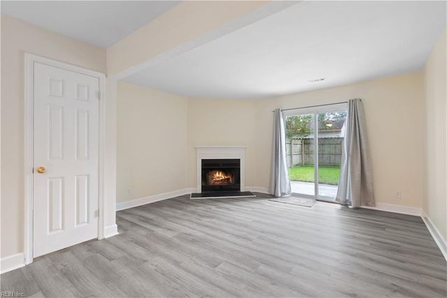 3235 Clover Hill DR, Portsmouth, VA 23703