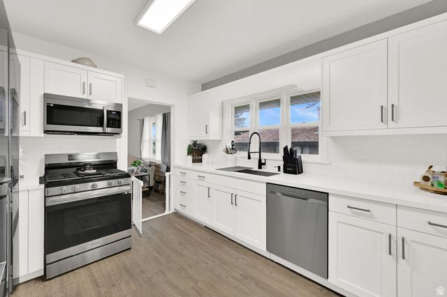 52 W 2000 N, Sunset, UT 84015