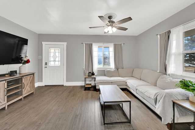 52 W 2000 N, Sunset, UT 84015