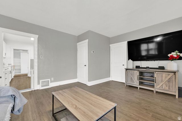 52 W 2000 N, Sunset, UT 84015