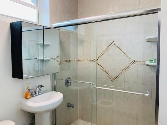 2401 ANDROS Lane, Fort Lauderdale, FL 33312