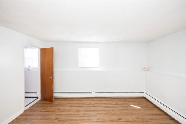 12 Williamsburg Ct 1, Shrewsbury, MA 01545