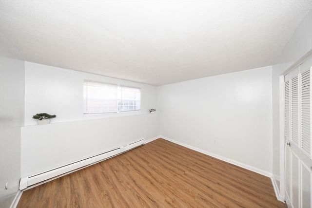12 Williamsburg Ct 1, Shrewsbury, MA 01545