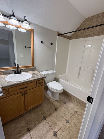 245 Bill Stewart Blvd, La Vergne, TN 37086