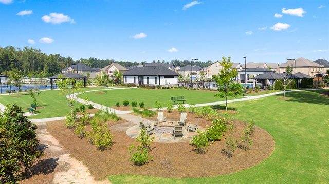 530 Silver Moon Drive, Loganville, GA 30052