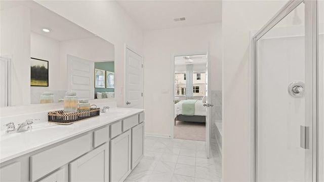 530 Silver Moon Drive, Loganville, GA 30052
