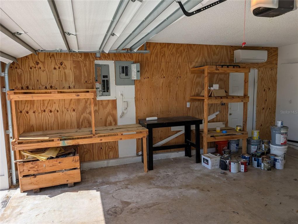 Image 29 of property listing at 8034 56TH COURT E, Palmetto, FL 34221