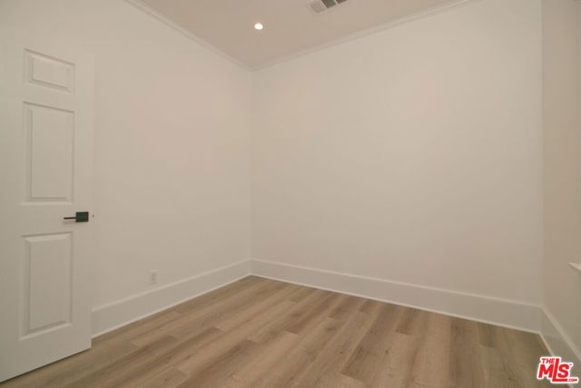 2510 S Bronson Avenue, Los Angeles, CA 90018
