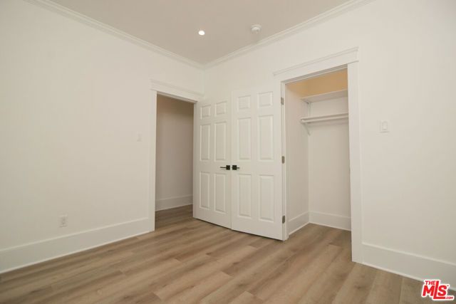 2510 S Bronson Avenue, Los Angeles, CA 90018