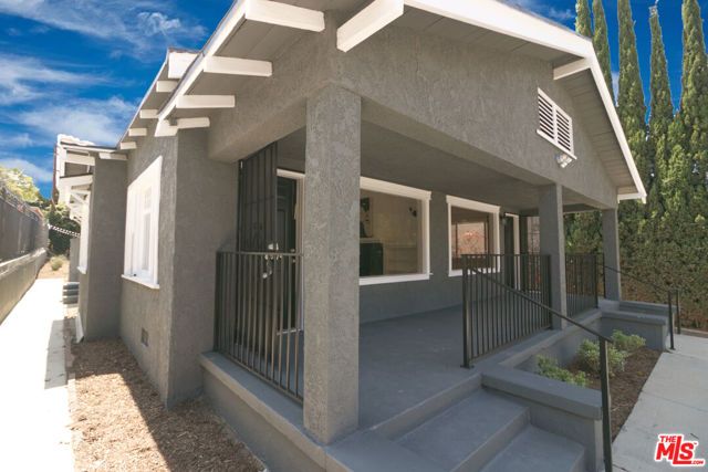 2510 S Bronson Avenue, Los Angeles, CA 90018