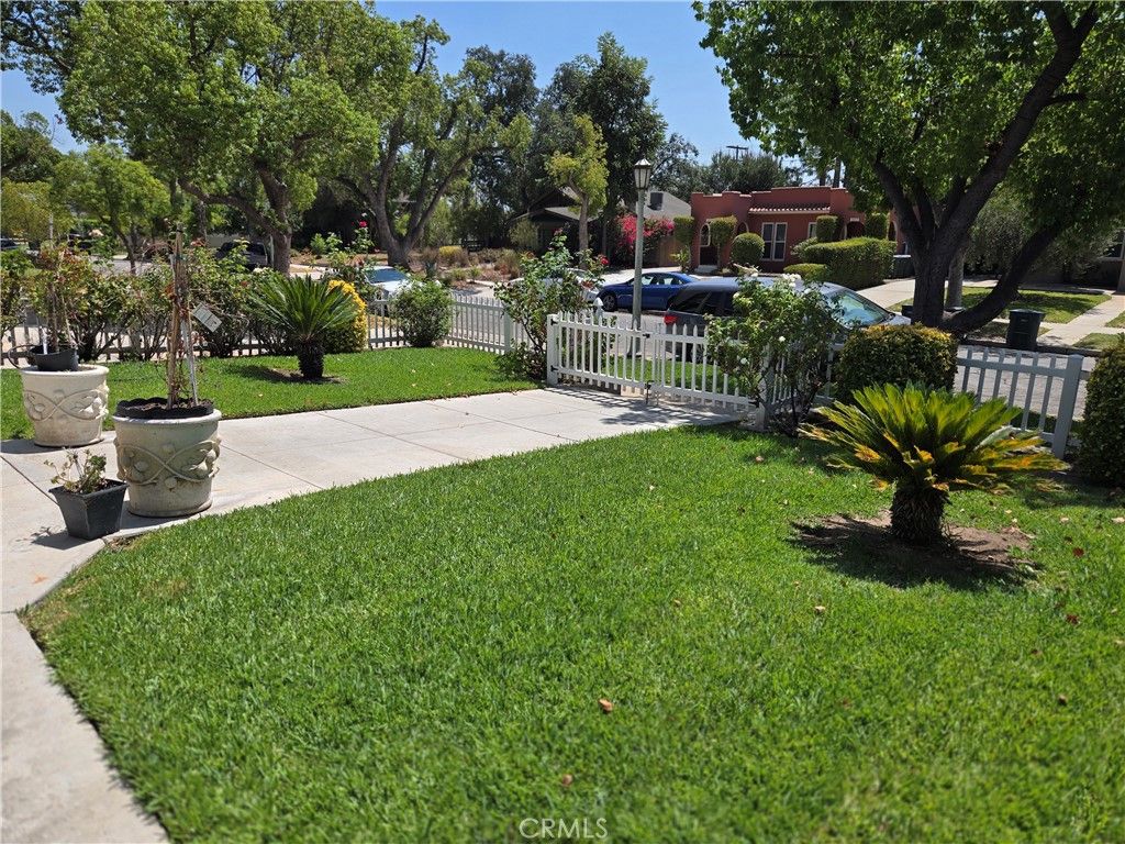 1625 Brigden, Pasadena, CA 91104 — photo 2