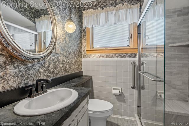 1901 Detroit Street, Dearborn, MI 48124
