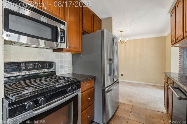 1901 Detroit Street, Dearborn, MI 48124