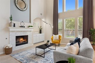 114 Briarpatch CT, Austin, TX 78737