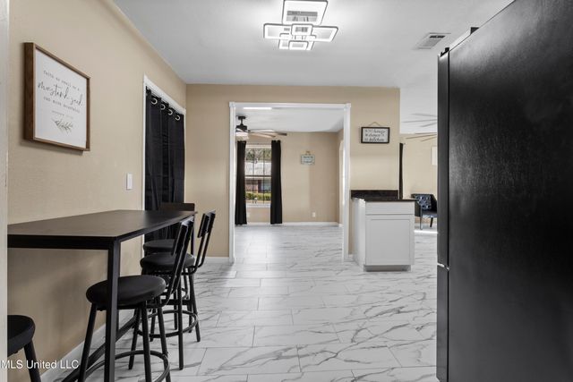 1909 Polk Avenue, Pascagoula, MS 39567