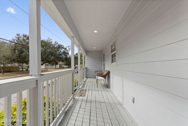 1909 Polk Avenue, Pascagoula, MS 39567