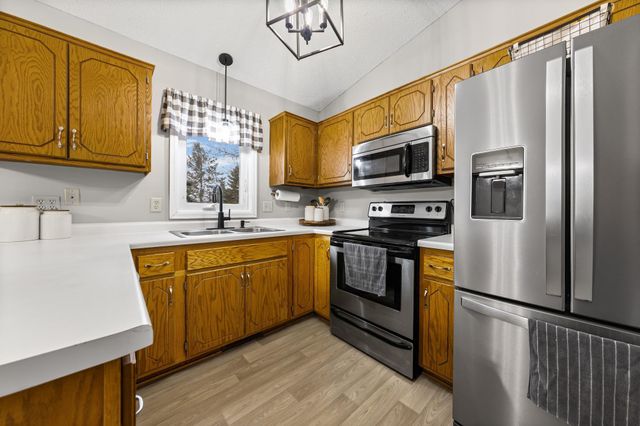 1128 142nd Lane NW, Andover, MN 55304