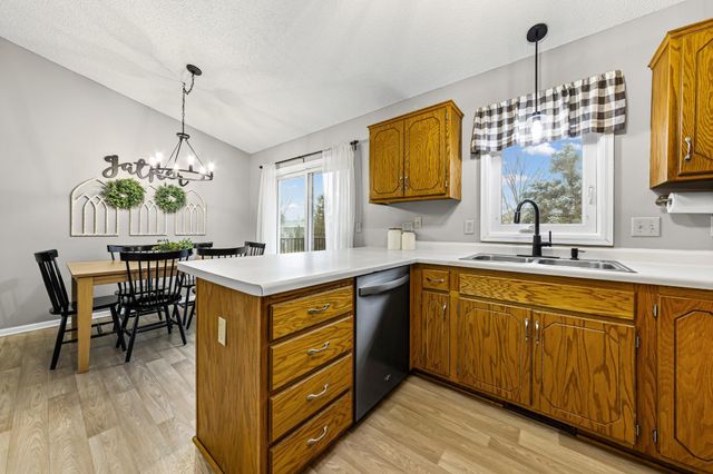 1128 142nd Lane NW, Andover, MN 55304