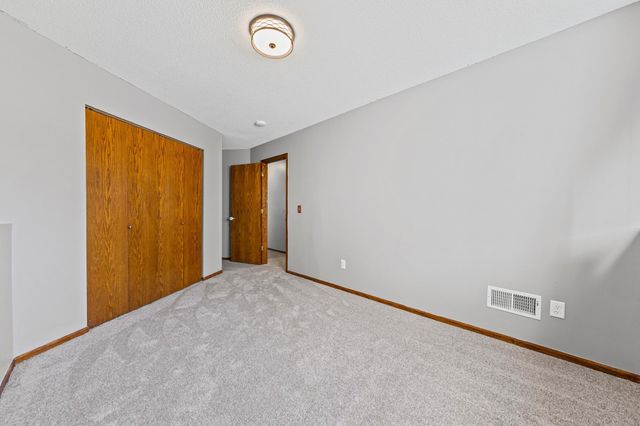 1128 142nd Lane NW, Andover, MN 55304