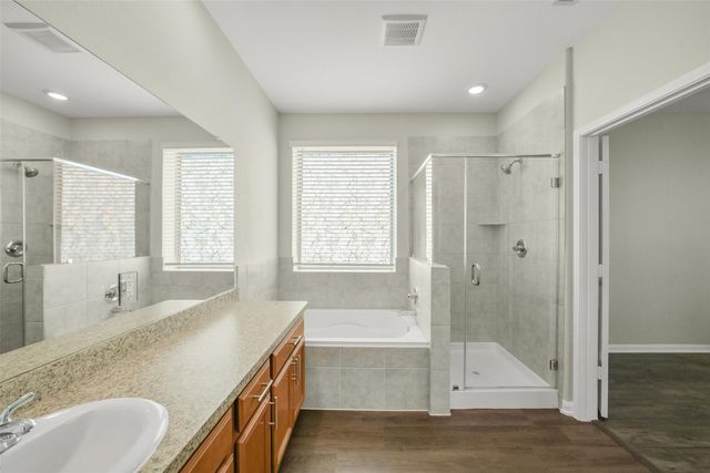 1127 Brahma Circle, East Bernard, TX 77435