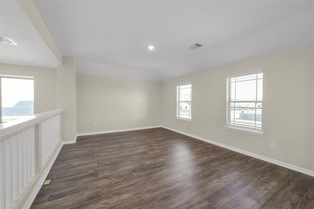 1127 Brahma Circle, East Bernard, TX 77435