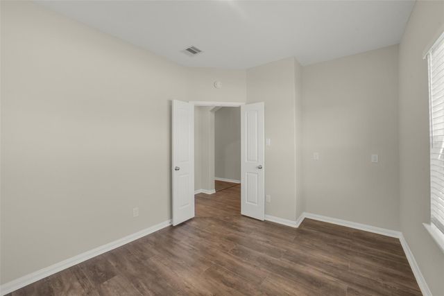 1127 Brahma Circle, East Bernard, TX 77435