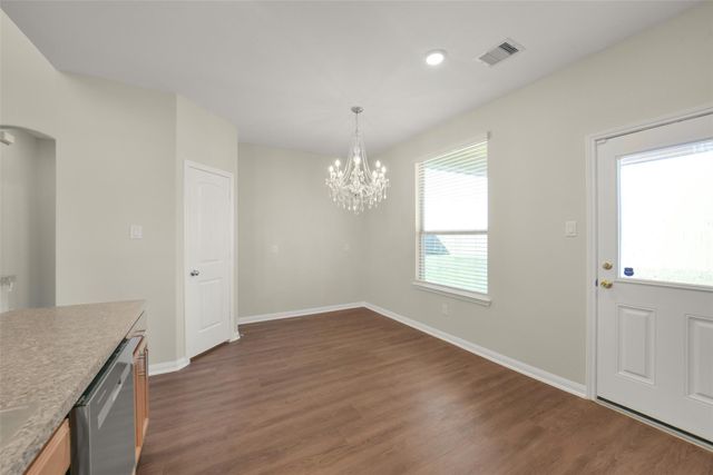 1127 Brahma Circle, East Bernard, TX 77435