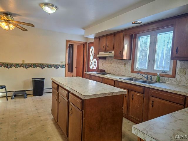 5386 Mud Mill Road, Clay, NY 13029