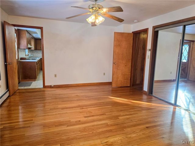 5386 Mud Mill Road, Clay, NY 13029