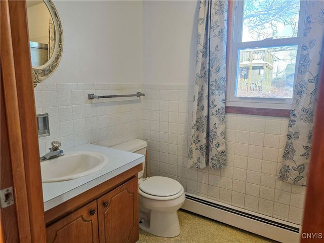 5386 Mud Mill Road, Clay, NY 13029