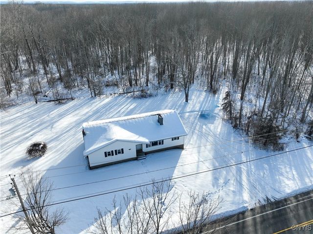5386 Mud Mill Road, Clay, NY 13029