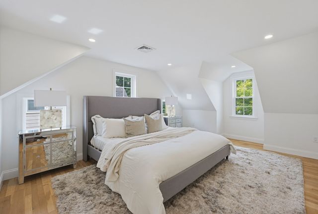 22 Emerson St, Belmont, MA 02478