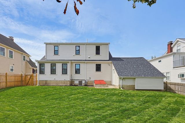 22 Emerson St, Belmont, MA 02478