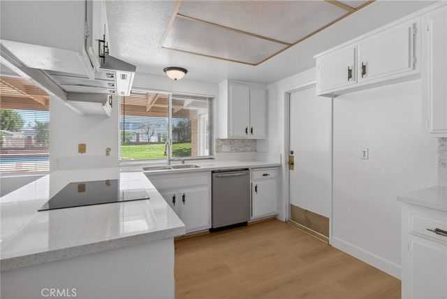 2843 James Street, Corona, CA 92881