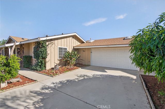 2843 James Street, Corona, CA 92881