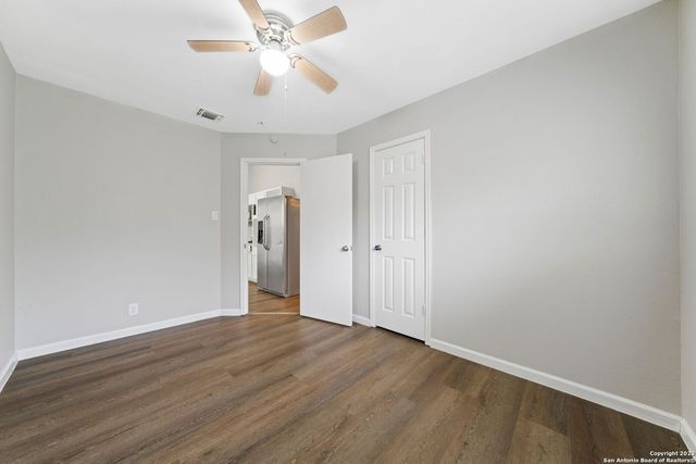 4129 Sunrise Cove Dr, San Antonio, TX 78244