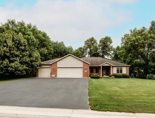 1049 Timber Drive, Detroit Lakes, MN 56501