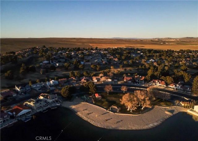 27687 Silver Lakes, Helendale, CA 92342