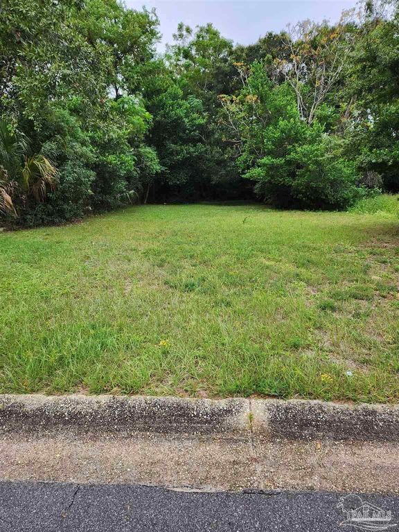 2407 N Tarragona St, Pensacola, FL 32503