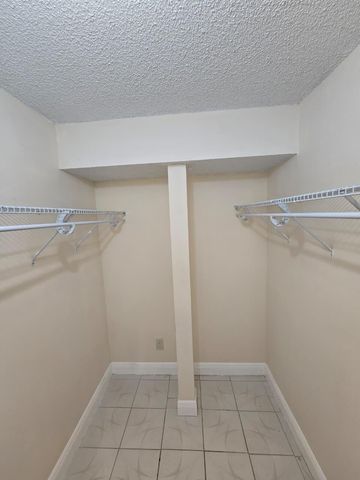 4304 NW 9th Avenue 1-3b, Deerfield Beach, FL 33064