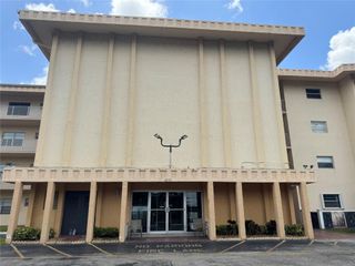 4151 NW 41st St 109, Lauderdale Lakes, FL 33319