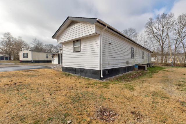 400 Wexford Drive, Winchester, KY 40391