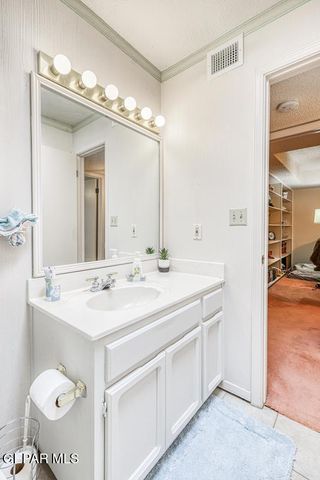 108 CASAS BELLA Lane, Santa Teresa, NM 88008