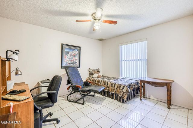 108 CASAS BELLA Lane, Santa Teresa, NM 88008