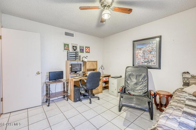 108 CASAS BELLA Lane, Santa Teresa, NM 88008
